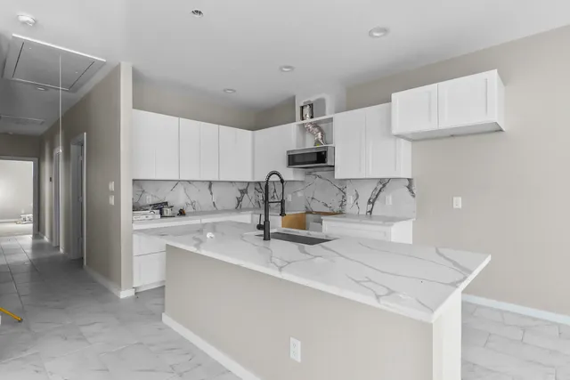 $475,000 | 16227 Green Manor Drive, Humble, TX 77396