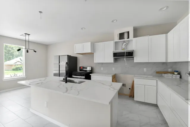 $475,000 | 16227 Green Manor Drive, Humble, TX 77396