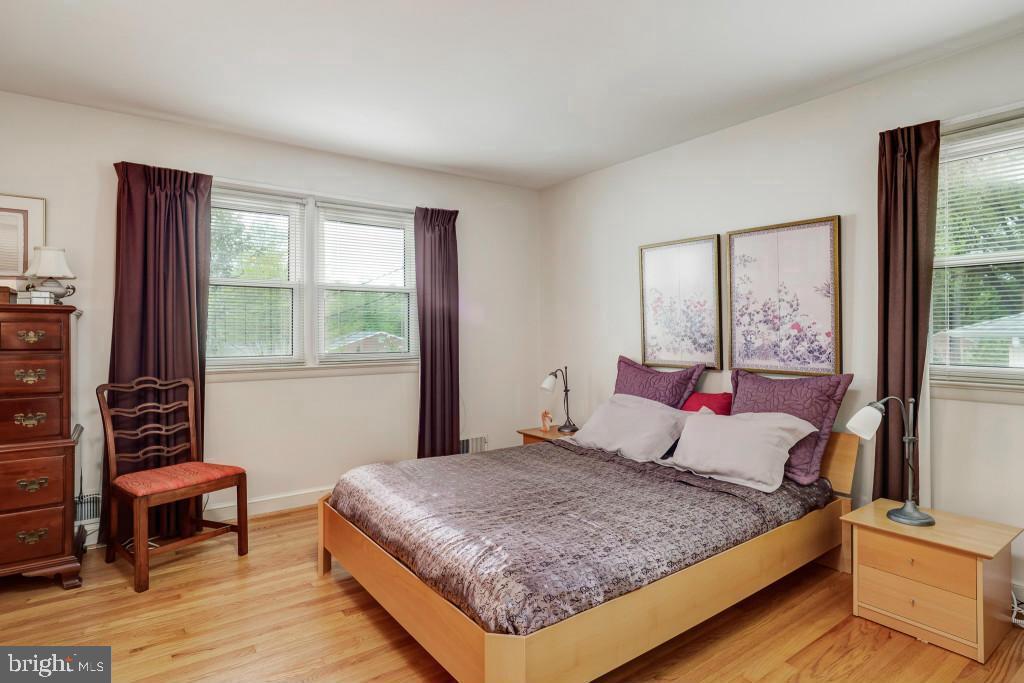 1437 Layman Street McLean, VA 22101 - Photo 15 of 19