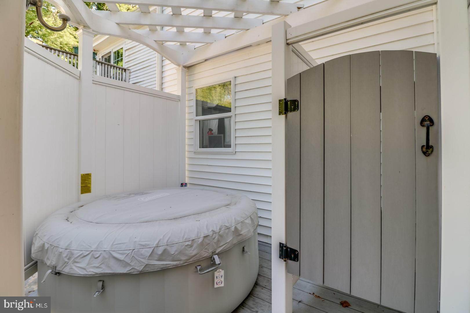 119 Quaker Road Lewes, DE 19958 - Photo 23 of 47 Hot Tub and Outside Shower