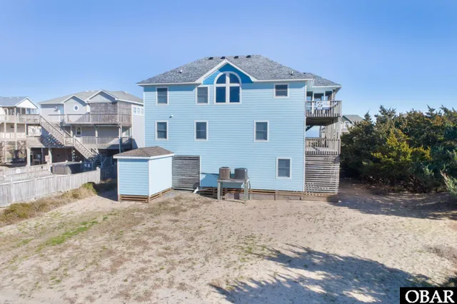 $899,000 | 41454 Ocean View Drive, Avon, NC 27915