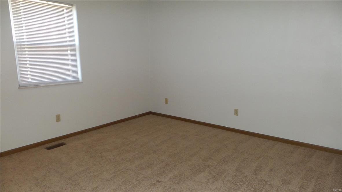 907 Terrace Court O'Fallon, IL 62269 - Photo 12 of 16