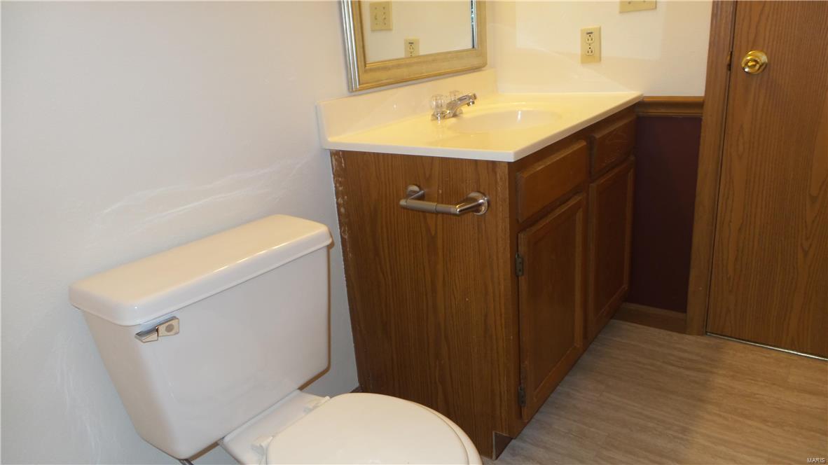 907 Terrace Court O'Fallon, IL 62269 - Photo 10 of 16