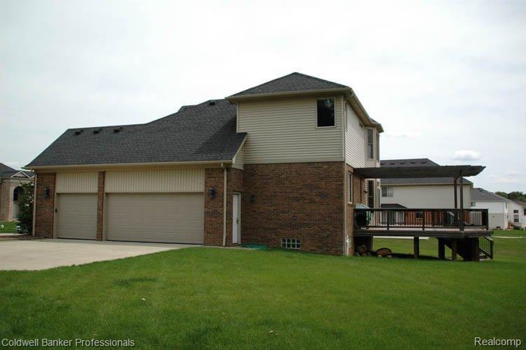 3032 Grand Park Rochester, MI 48307 - Photo 20 of 25 Three Car Garage