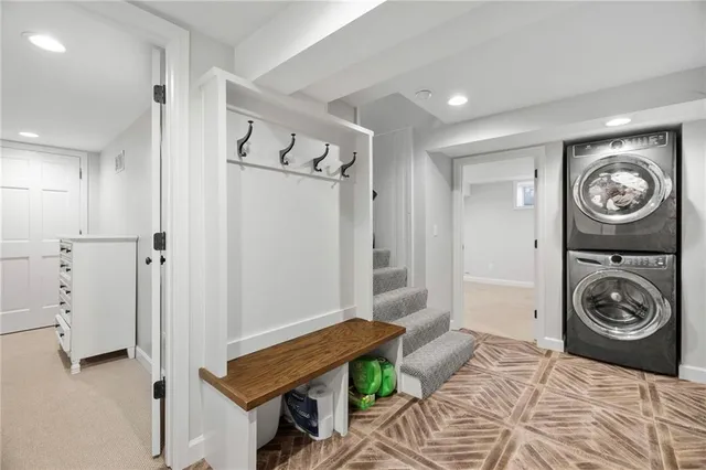 $750,000 | 6724 Broadmoor Street, Overland Park, KS 66204