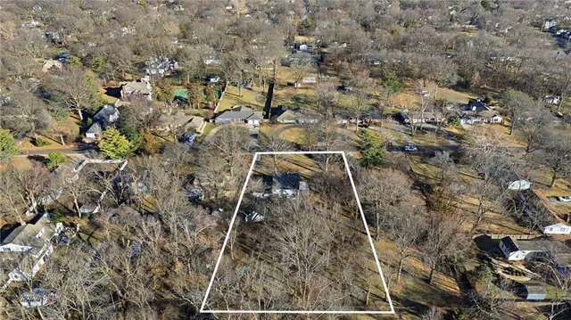 $750,000 | 6724 Broadmoor Street, Overland Park, KS 66204