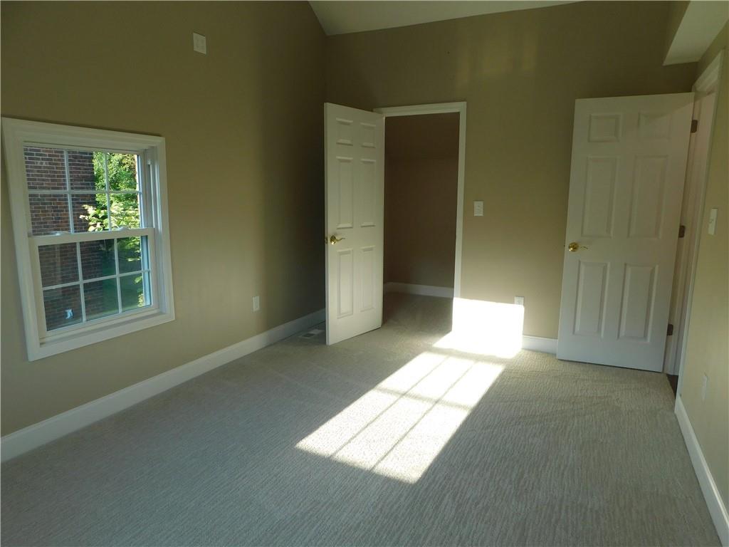 508 Braddock Road Pittsburgh, PA 15221 - Photo 5 of 25 Primary bedroom