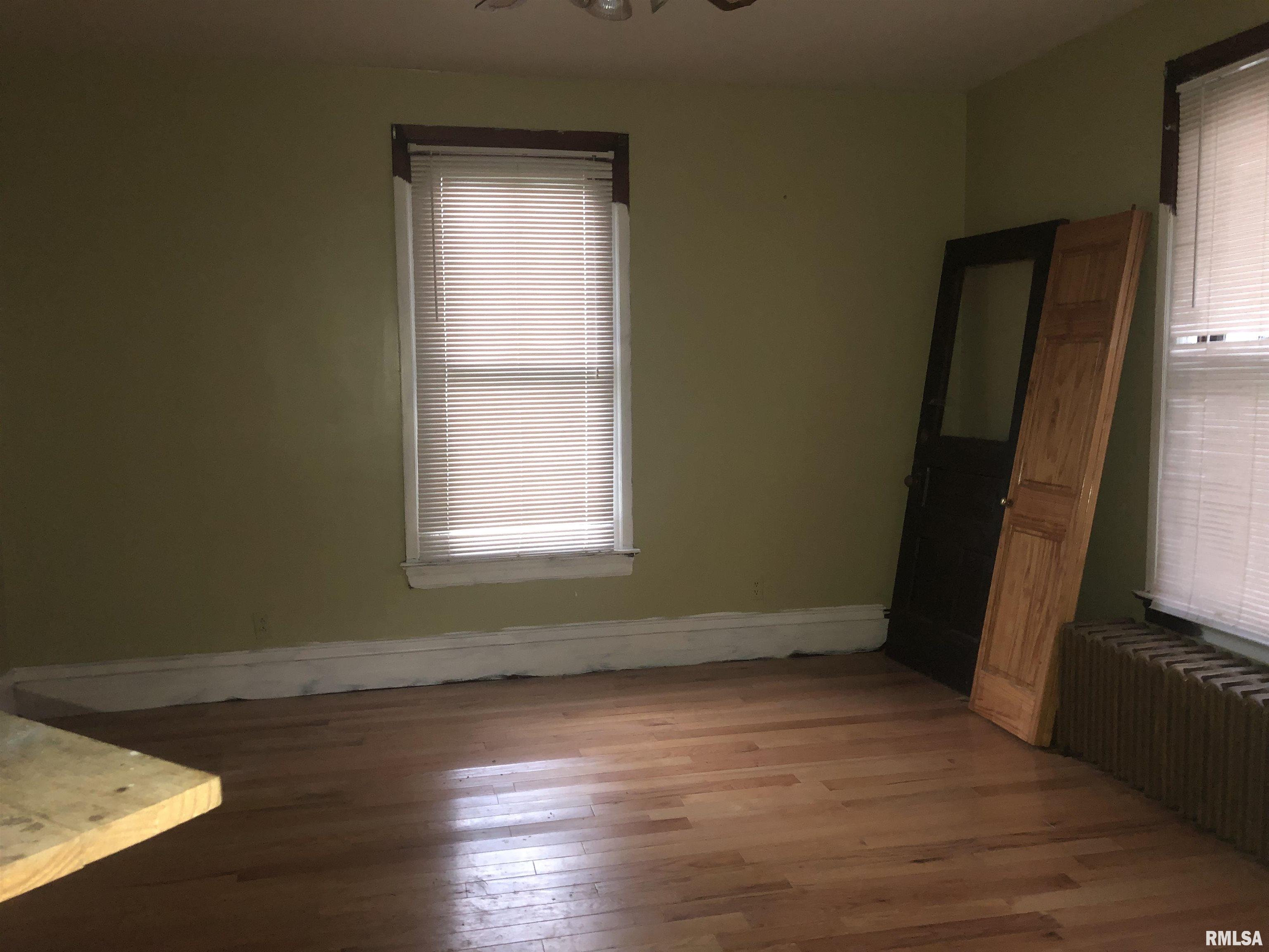 342 West Reynolds Street Springfield, IL 62702 - Photo 11 of 26