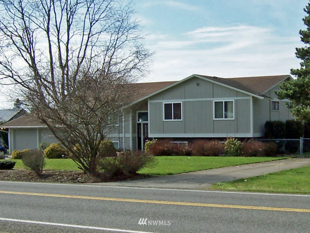 18147 Albany Street Southwest Rochester, WA 98579 - Photo 1 of 25