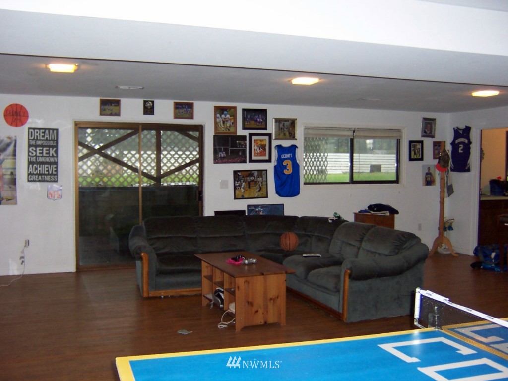18147 Albany Street Southwest Rochester, WA 98579 - Photo 19 of 25