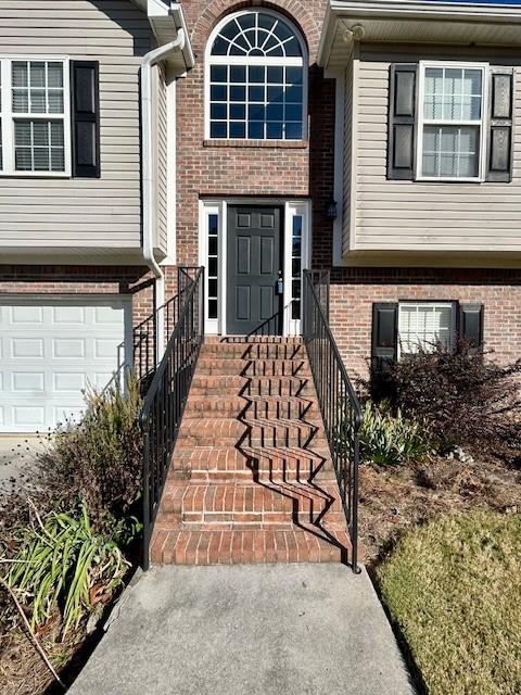 140 Washington Street Southeast Calhoun, GA 30701 - Photo 3 of 24 a view of entryway with a front door