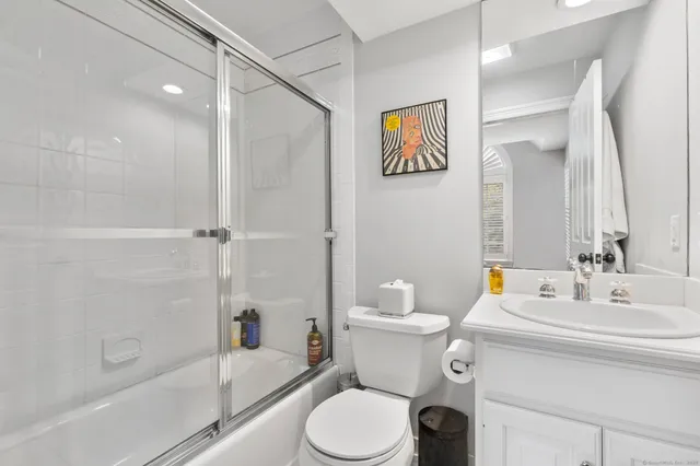 $1,299,000 | 104 Ritch Avenue West, Unit 6, Greenwich, CT 06830