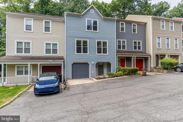 $619,000 | 6413 Cherokee Court, Alexandria, VA 22312