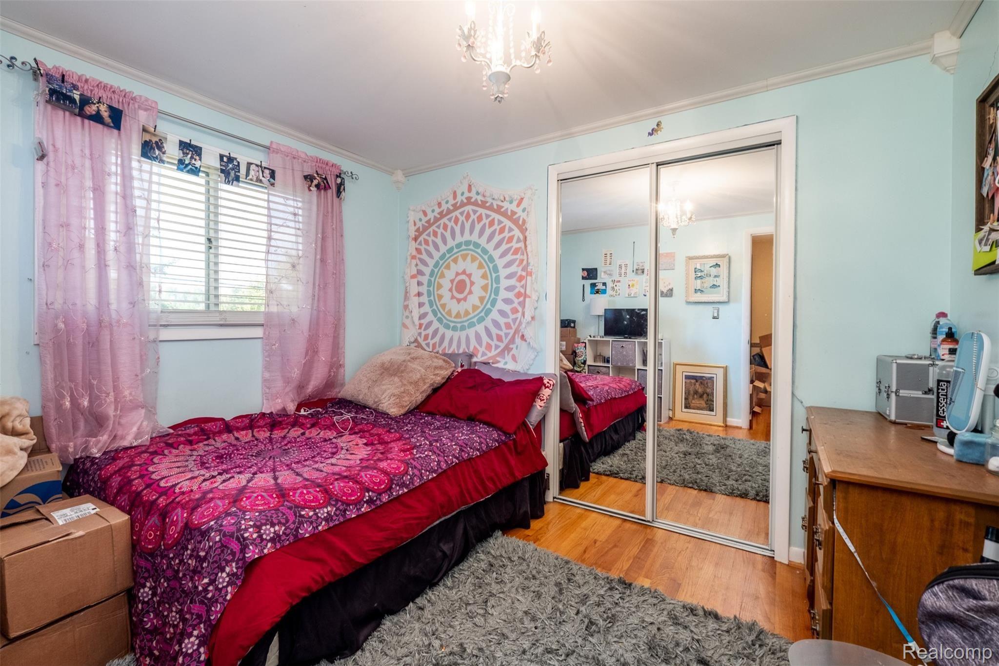 415 Red Oak Lane Rochester, MI 48307 - Photo 21 of 32 415 Red Oak Ln-21.jpg
