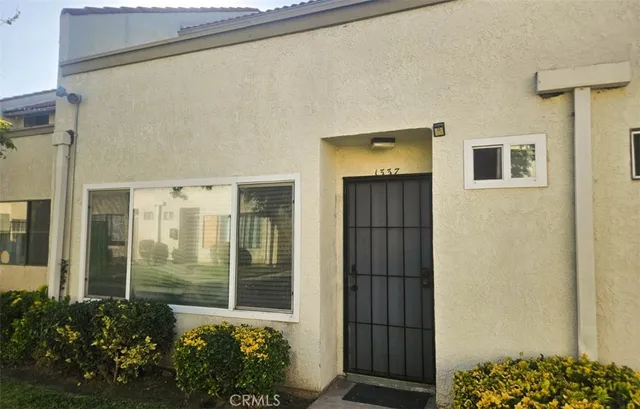 $299,900 | 1337 West Latham Avenue, Hemet, CA 92543