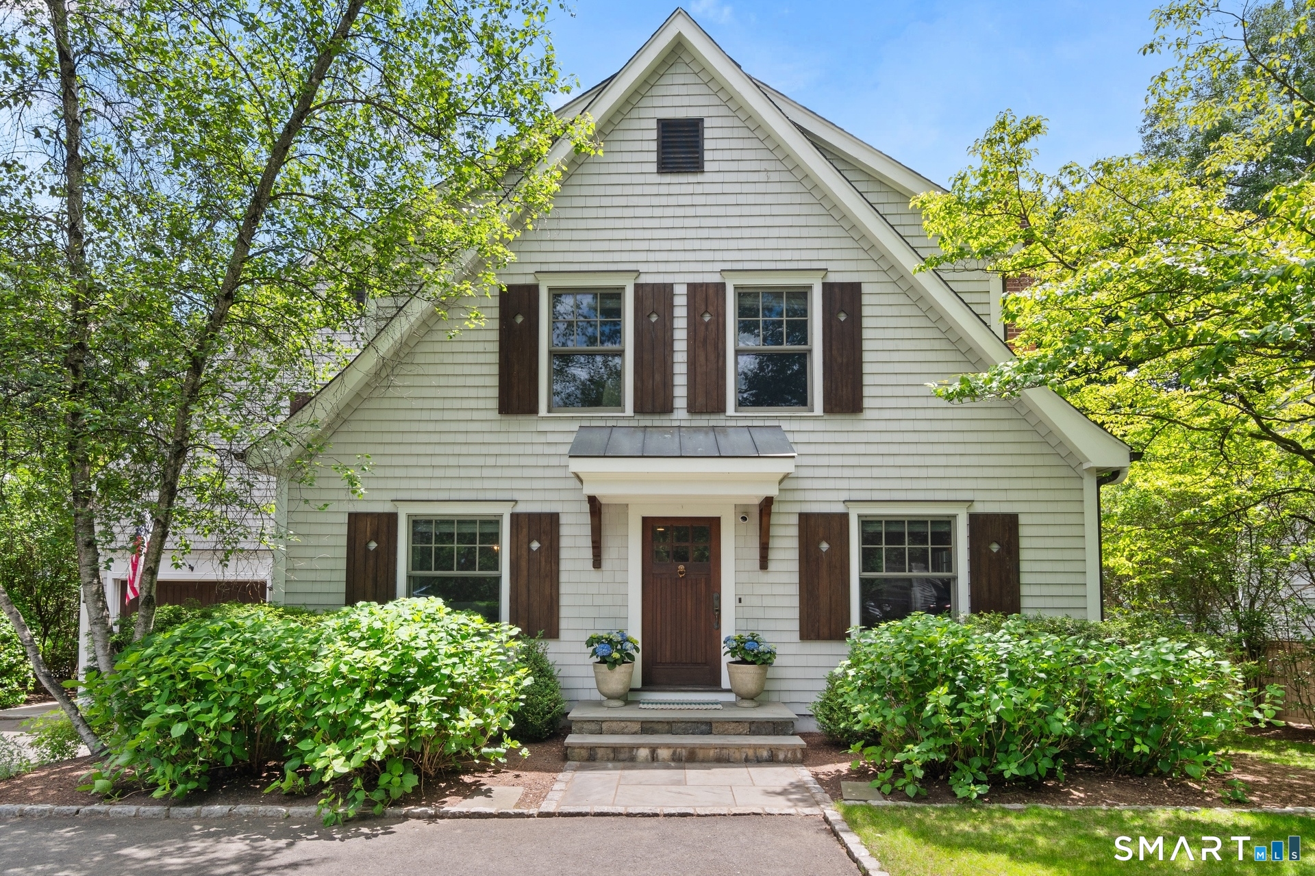 1644 Boston Post Road Darien, CT 06820 - Photo 2 of 40