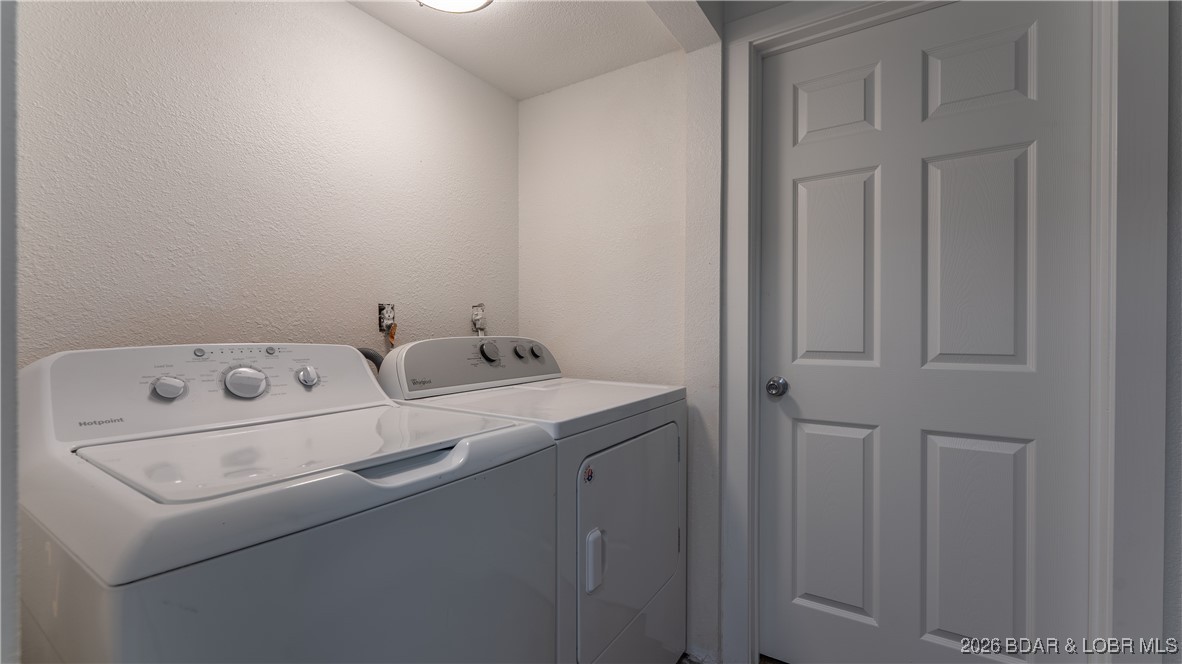 1111 Ginger Road Lake Ozark, MO 65049 - Photo 10 of 43 Community Laundry Room