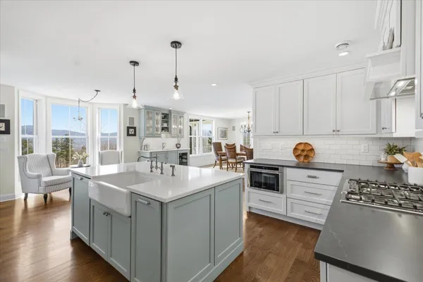 $3,475,000 | 220 Camptown Road, Manchester, VT 05255