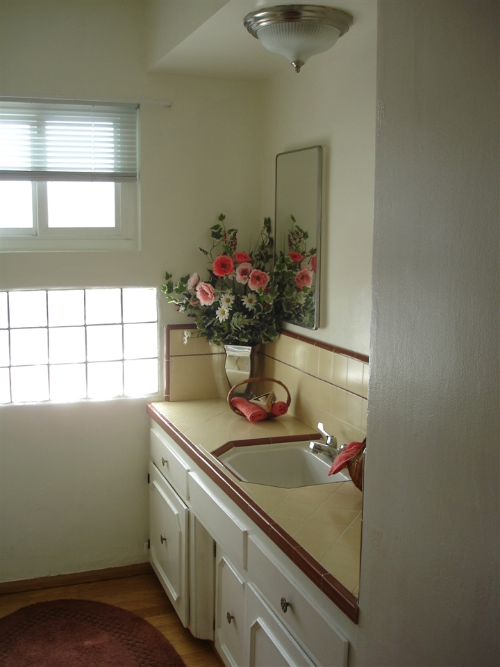 1283 El Rey Avenue El Cajon, CA 92021 - Photo 9 of 19 Gallery Image 9