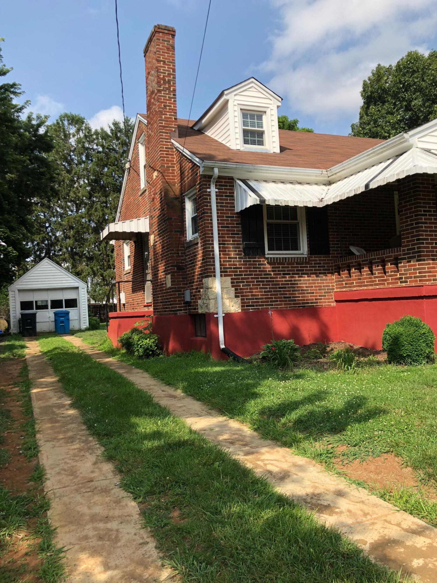 5116 Hearthstone Road Roanoke, VA 24012 - Photo 3 of 20 37272471_10215781426225141_5745320469880