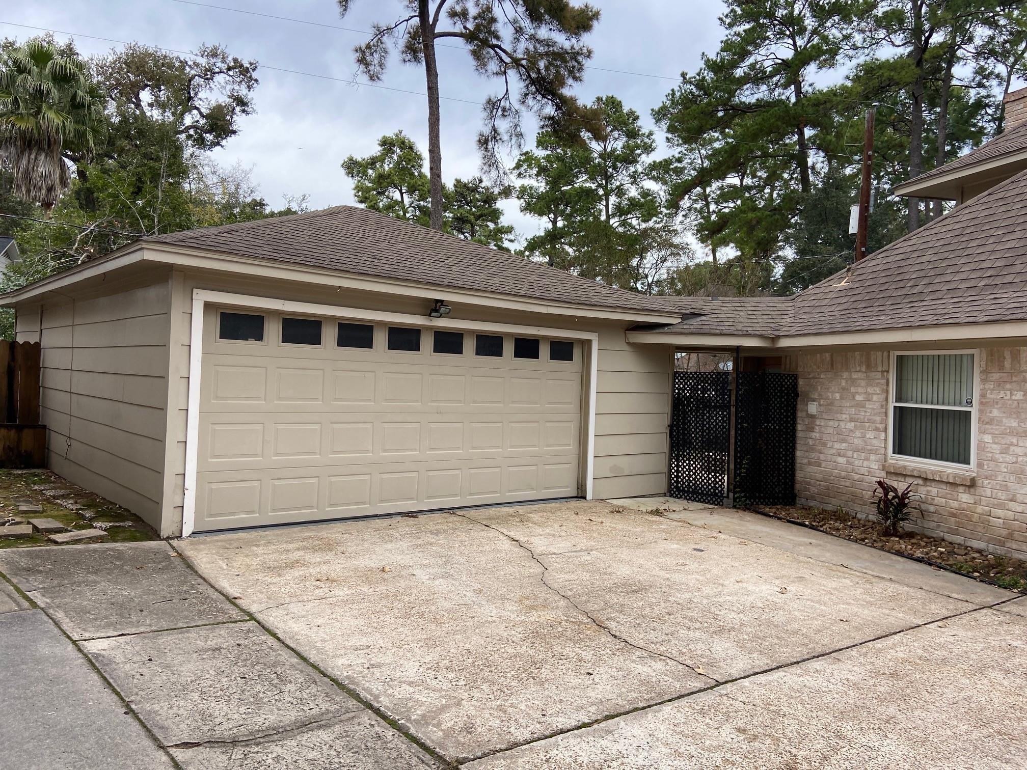 3418 Candlewisp Drive Spring, TX 77388 - Photo 16 of 16 a backyard of a house
