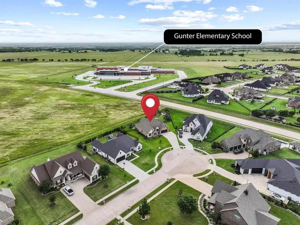 $640,000 | 1605 Covered Bridge Court, Gunter, TX 75058