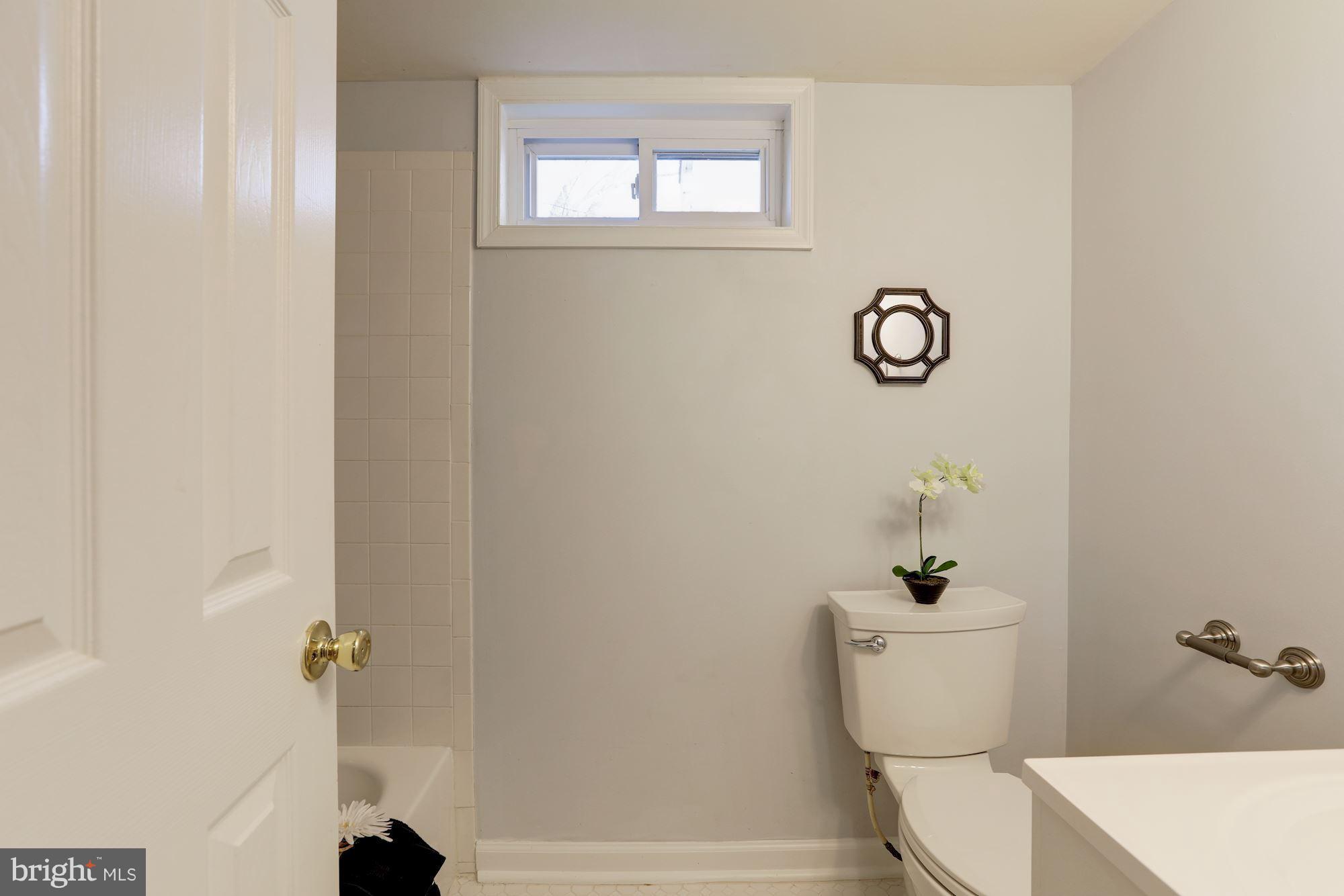 357 Brock Bridge Road Laurel, MD 20724 - Photo 20 of 26 Bath