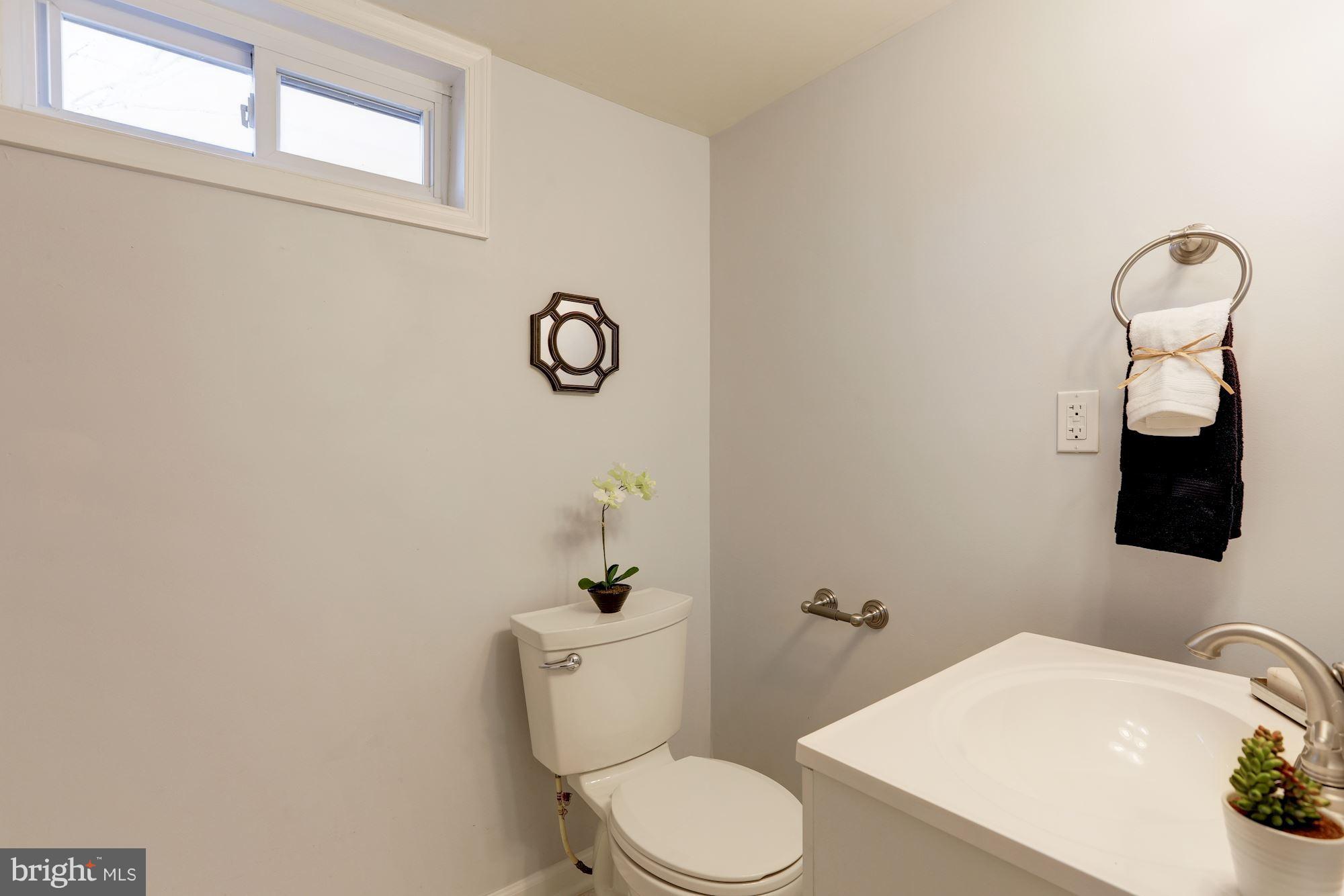 357 Brock Bridge Road Laurel, MD 20724 - Photo 21 of 26 Bath