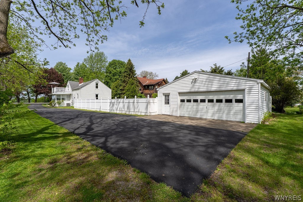 4669 Lower River Road Lewiston, NY 14092 - Photo 25 of 35