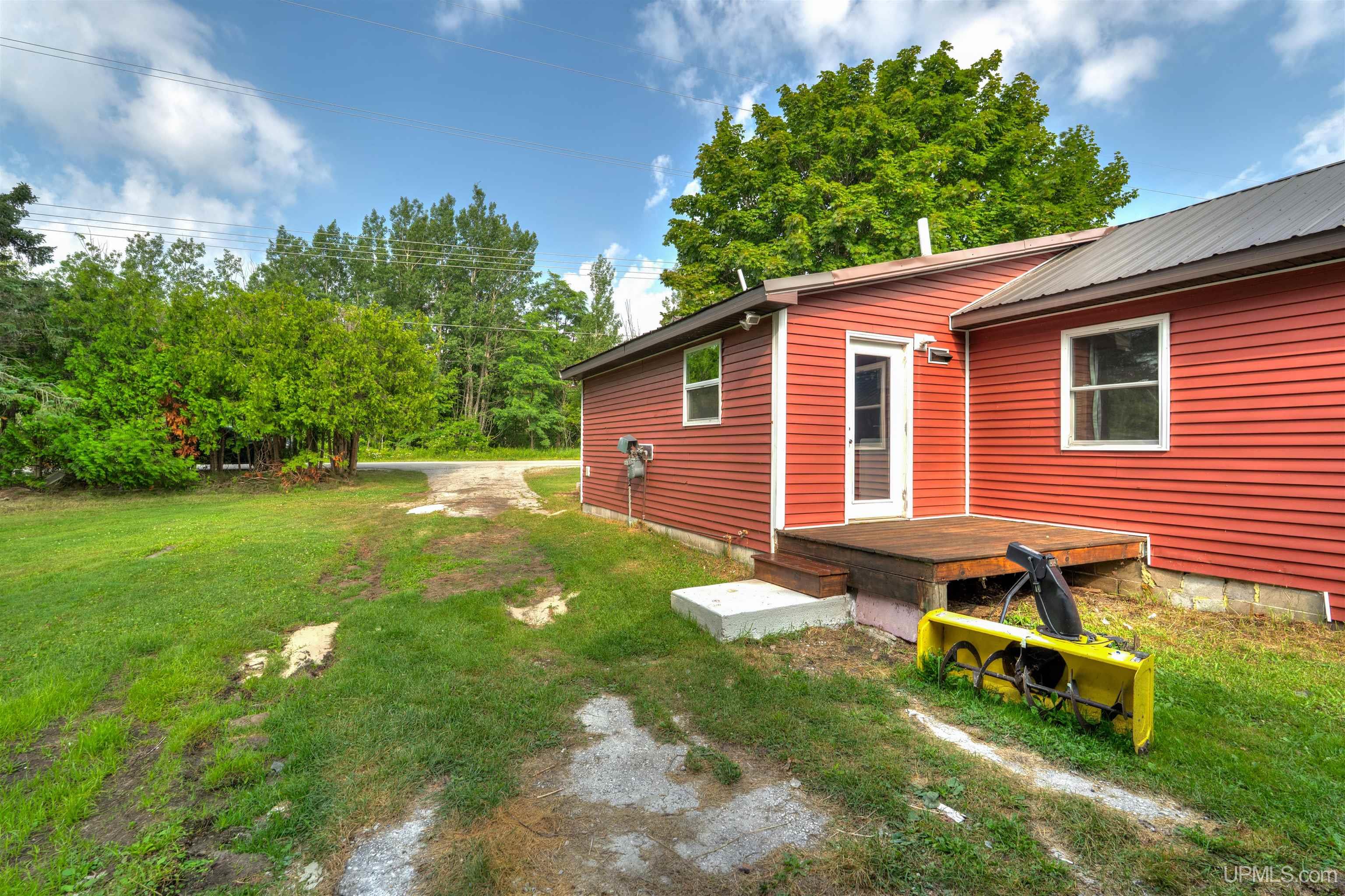 102 Fifth Street Manistique, MI 49854 - Photo 20 of 31 Gallery Image 20