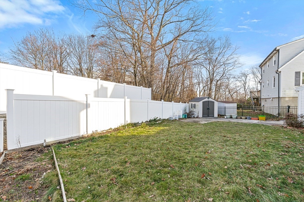 35 Fells Avenue Terrace Medford, MA 02155 - Photo 38 of 38