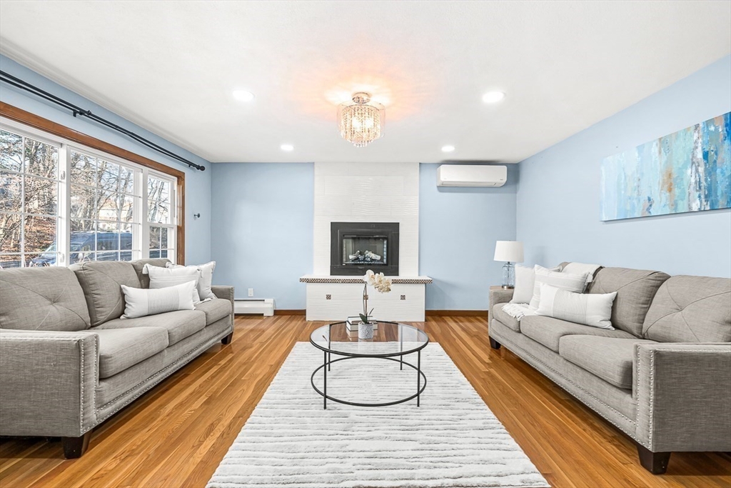 35 Fells Avenue Terrace Medford, MA 02155 - Photo 4 of 38