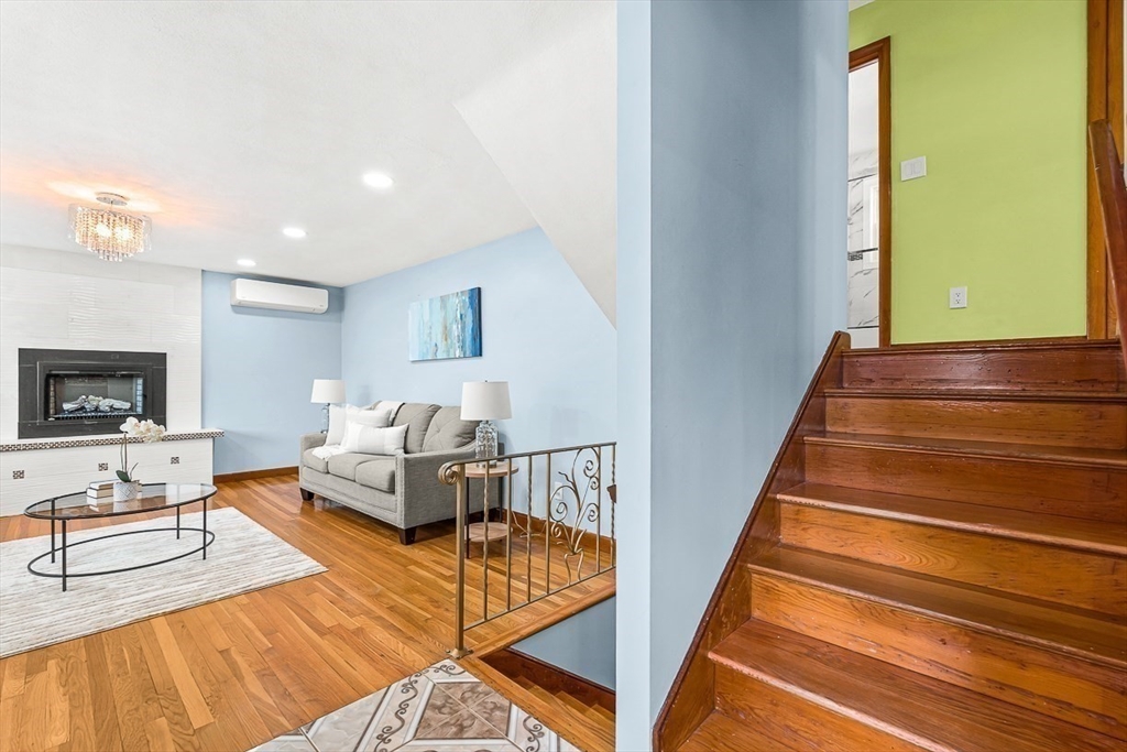 35 Fells Avenue Terrace Medford, MA 02155 - Photo 5 of 38