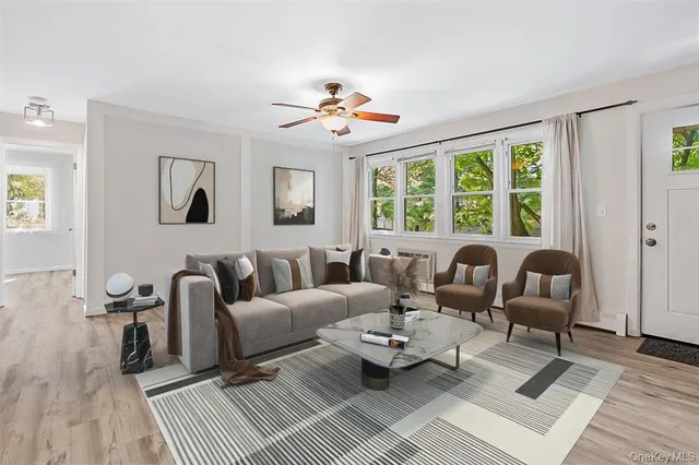 $299,500 | 68 Gerald Drive, Unit D1, Poughkeepsie, NY 12601