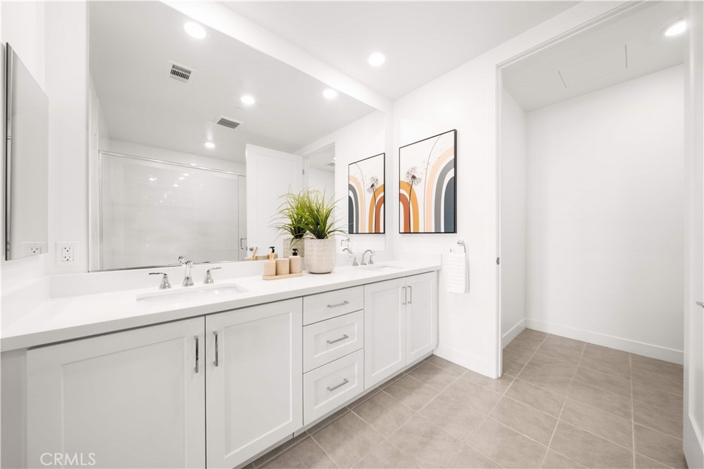 2510 Rivington Irvine, CA 92612 - Photo 20 of 41