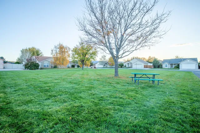 $499,000 | 208 Chipeta Pines Court, Grand Junction, CO 81503