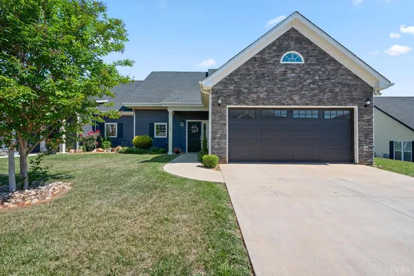 $489,000 | 1106 Grandset Drive, Forest, VA 24551