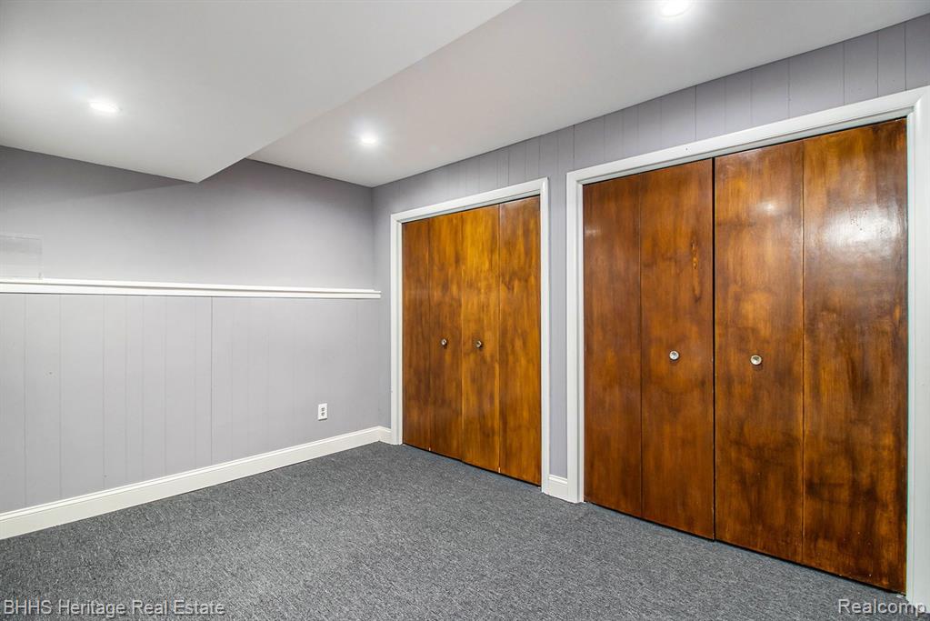 1217 Oakcrest Road Howell, MI 48843 - Photo 29 of 36