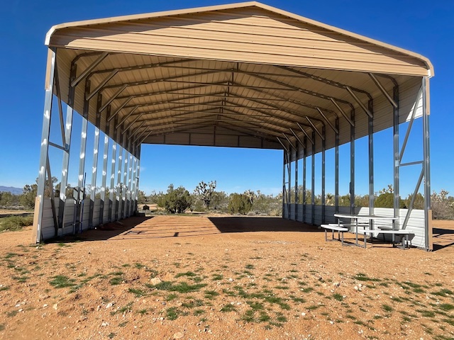 20810 South Cheyenne Road Yucca, AZ 86438 - Photo 5 of 26 a view of a backyard