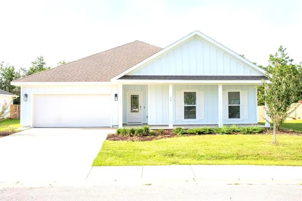 a view of front of house with yard