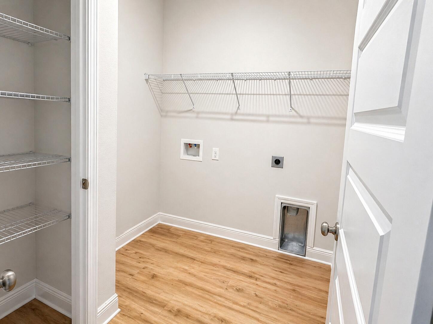 56 Secluded Circle Freeport, FL 32439 - Photo 7 of 27 Laundry Room Chatgpt