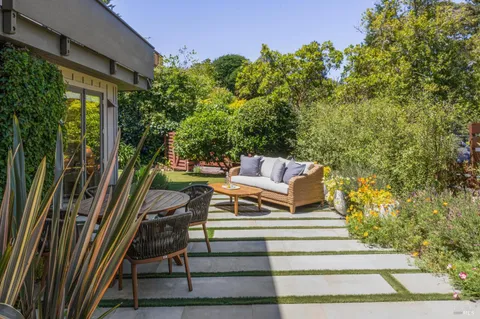 $2,995,000 | 246 Molino Avenue, Mill Valley, CA 94941
