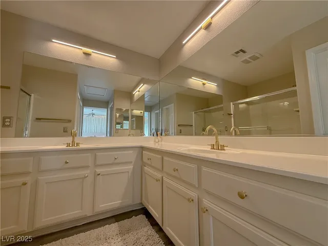 $3,255 | 10360 Cherokee Corner Avenue, Las Vegas, NV 89129