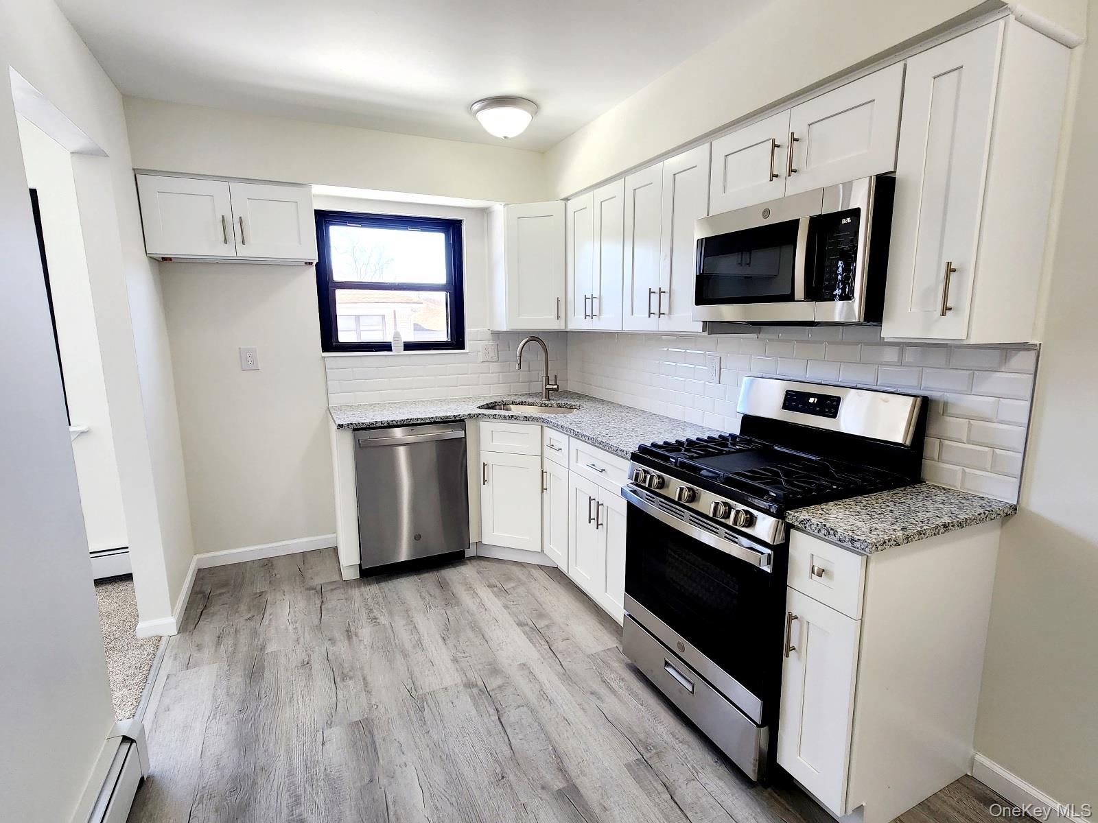 196 Sneden Place West, Unit 196 Spring Valley, NY 10977 - Photo 13 of 18