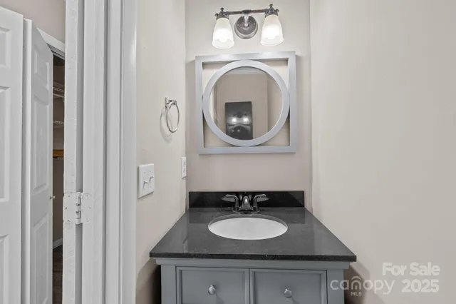 $270,000 | 7939 Charter Oak Lane, Charlotte, NC 28226