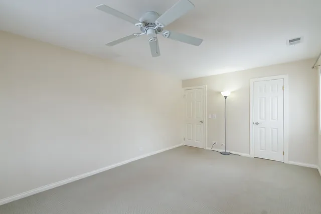 $229,900 | 25 Superior Court, Unit L2, Schaumburg, IL 60193