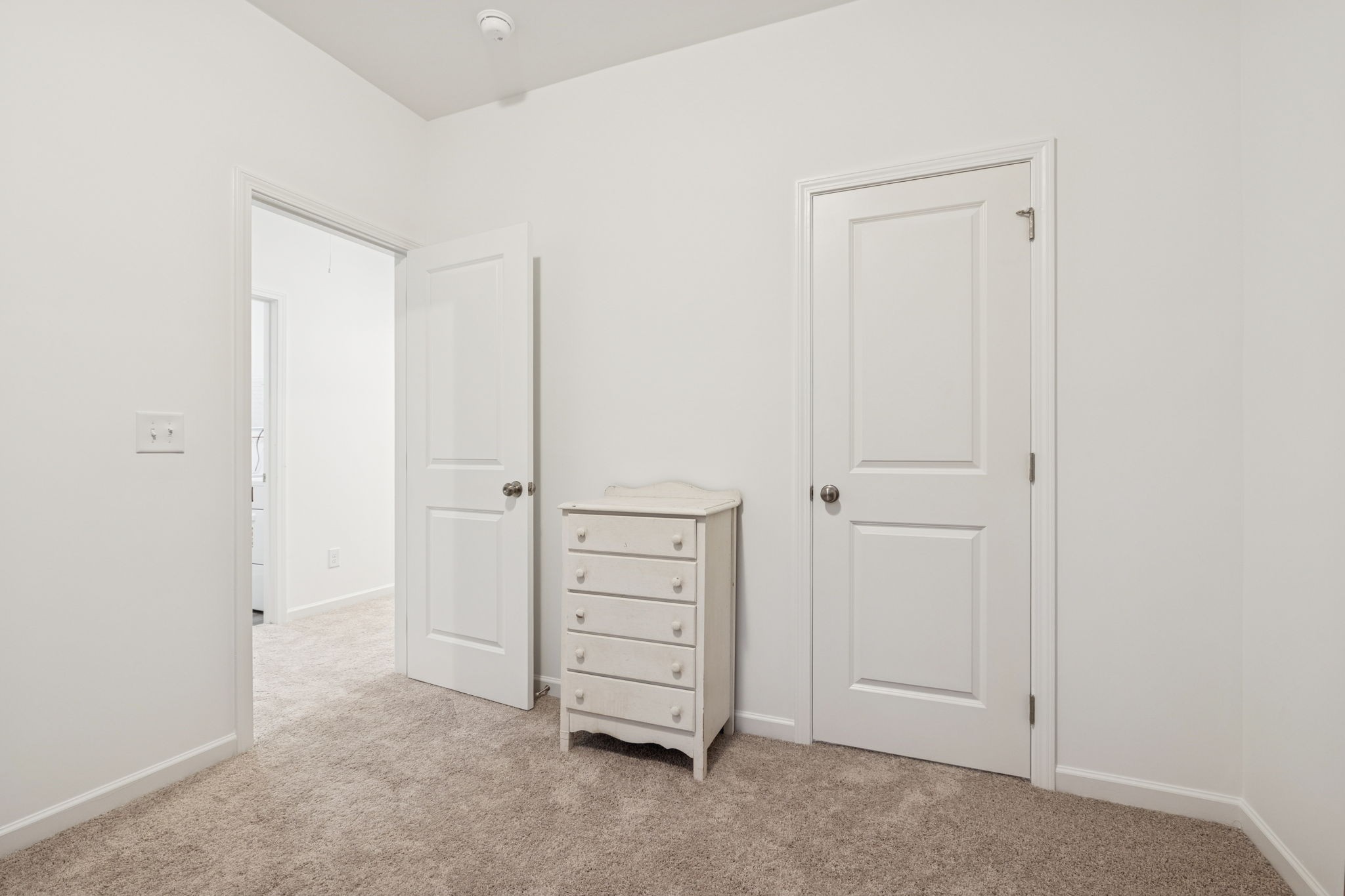 129 Ironhorse Way Dickson, TN 37055 - Photo 22 of 35 an empty room with closet area