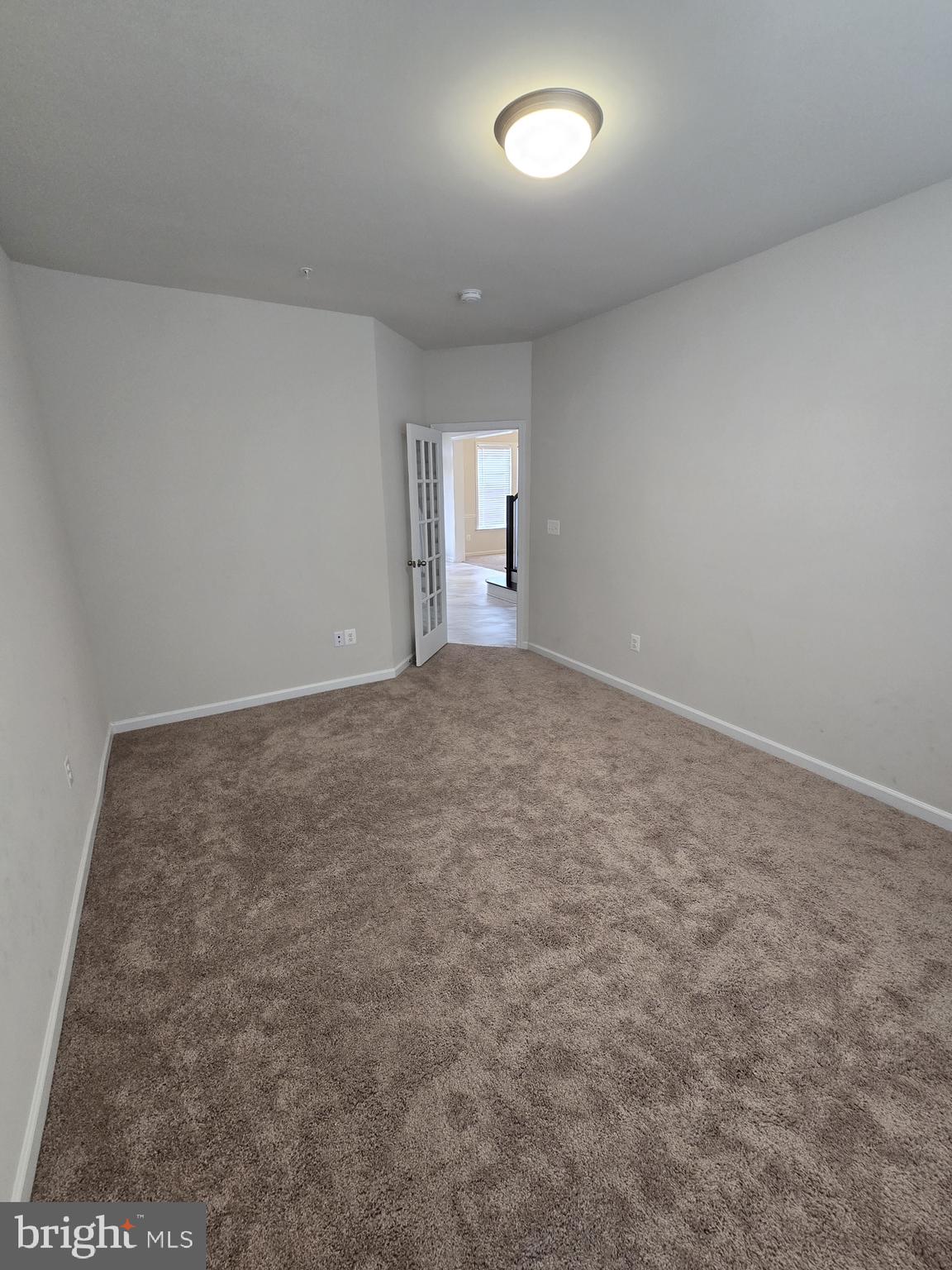 6592 Timber Ridge Lane Bryans Road, MD 20616 - Photo 26 of 60 an empty room with a window