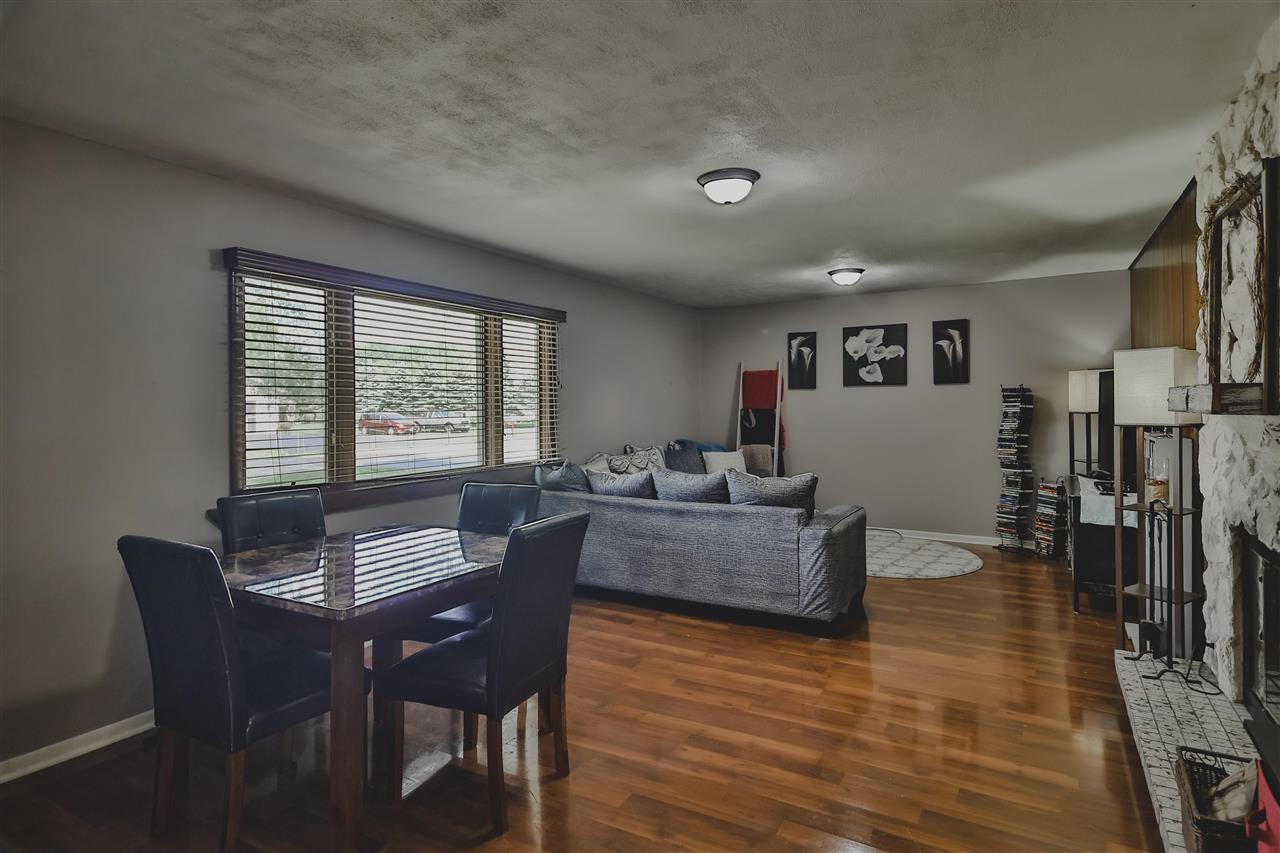 407 Pembroke Road Southwest Poplar Grove, IL 61065 - Photo 3 of 29 Gallery Image 3