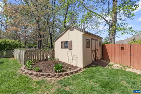 $713,000 | 124 Pelham Woods Circle, Waynesboro, VA 22980